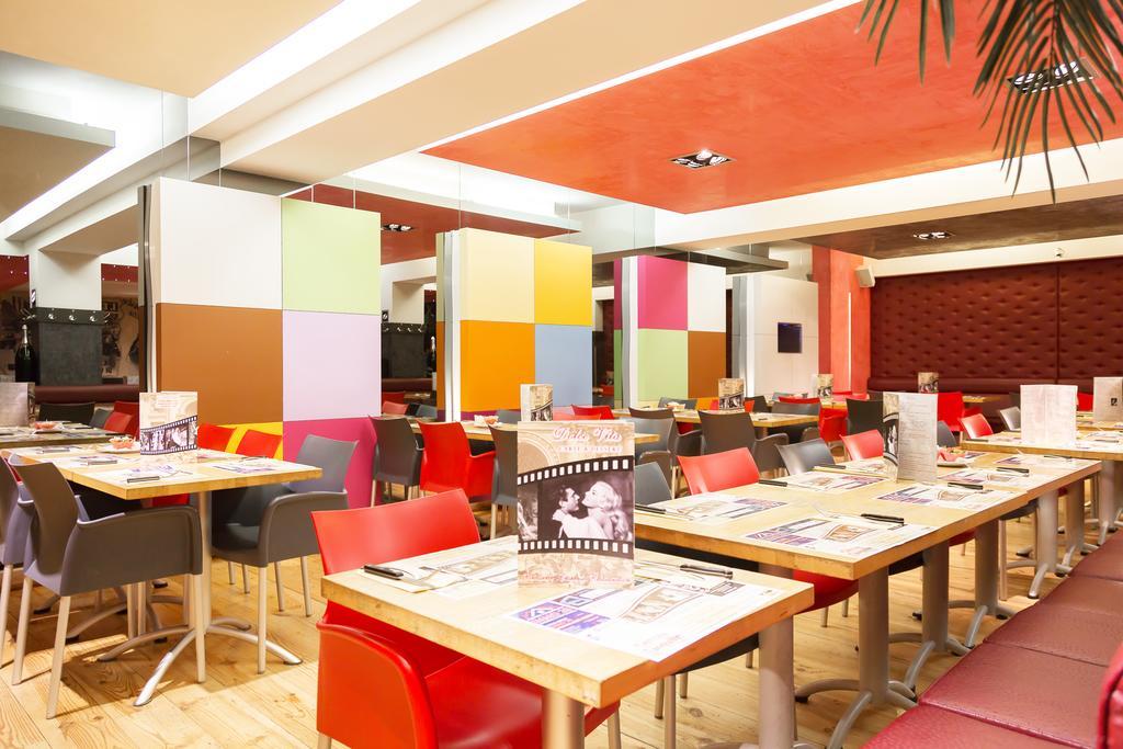 Hotel Tristar La Louviere Bagian luar foto