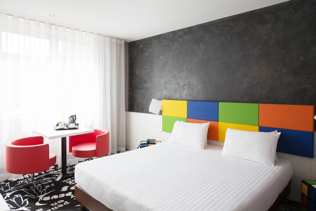 Hotel Tristar La Louviere Bagian luar foto