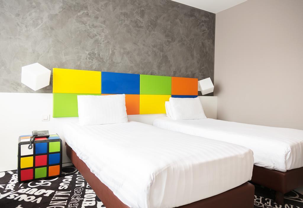 Hotel Tristar La Louviere Bagian luar foto