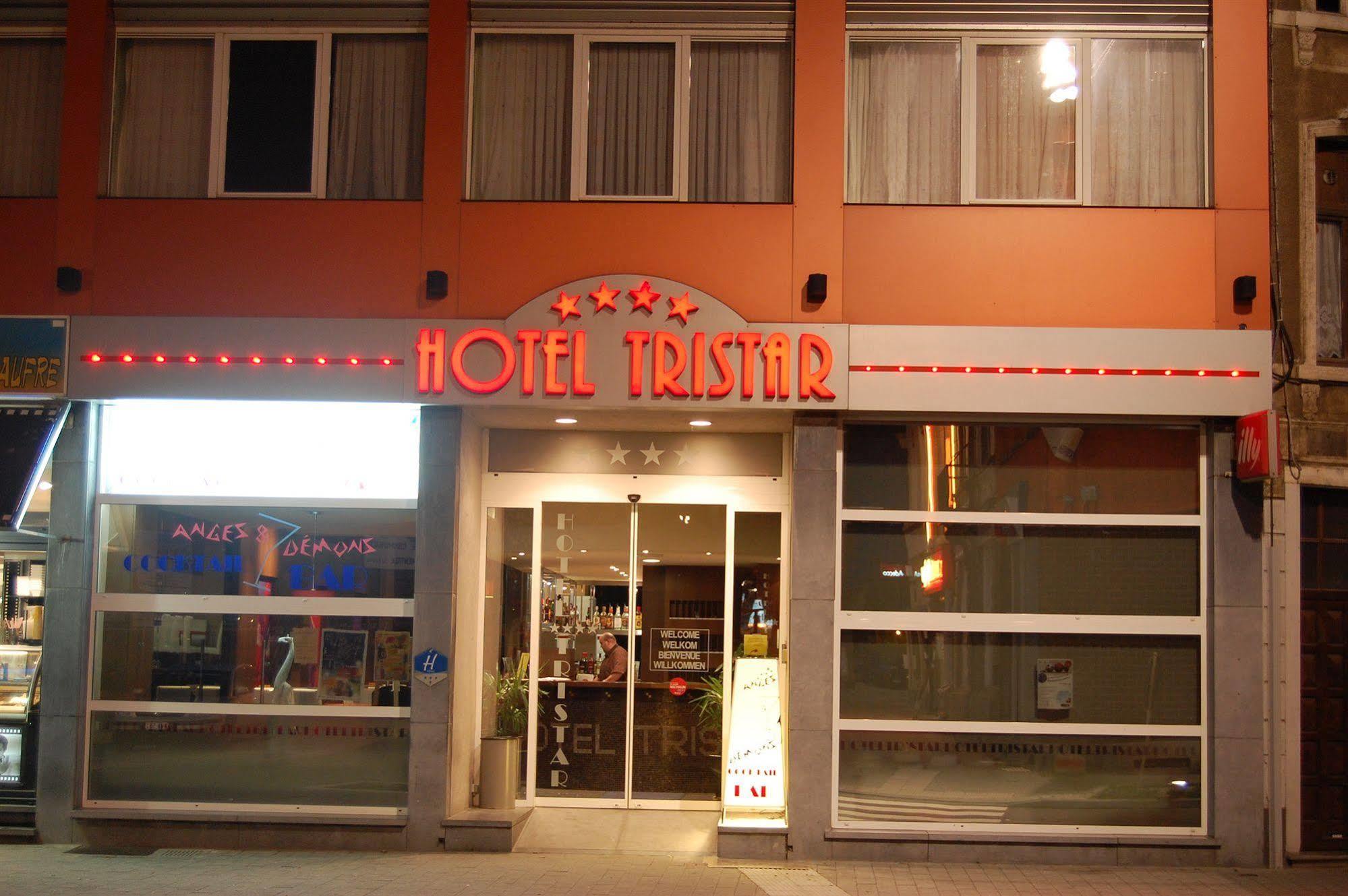 Hotel Tristar La Louviere Bagian luar foto